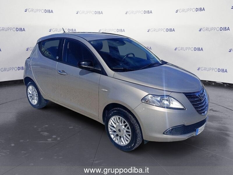 Lancia Ypsilon Ypsilon 0.9 t.air Gold ecochic metano 80cv E5+- Gruppo Diba