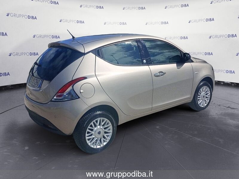 Lancia Ypsilon Ypsilon 0.9 t.air Gold ecochic metano 80cv E5+- Gruppo Diba