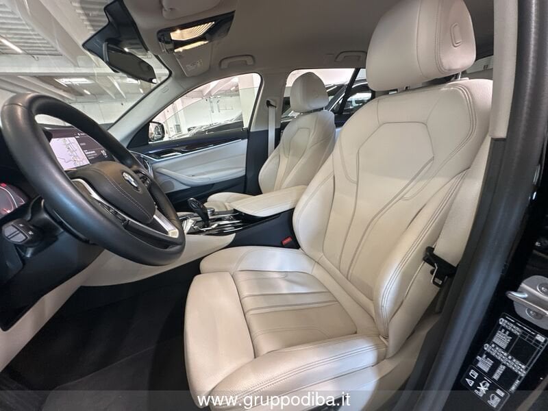 BMW Serie 5 Touring 530d Touring mhev 48V xdrive Luxury auto- Gruppo Diba