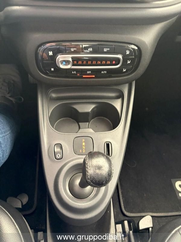 smart Fortwo Fortwo 1.0 Youngster 71cv twinamic my18- Gruppo Diba