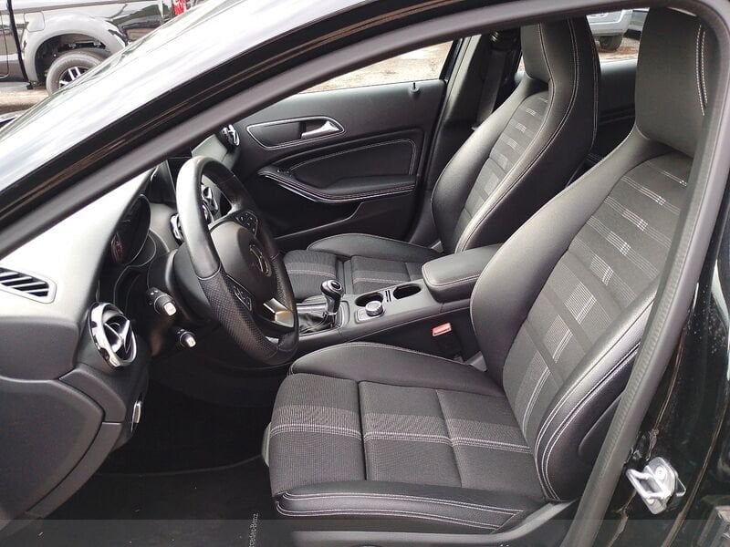 Mercedes-Benz GLA GLA 180 Sport- Gruppo Diba