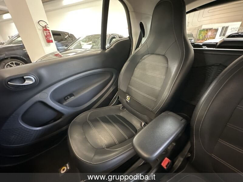 smart Fortwo Fortwo 1.0 Passion 71cv twinamic- Gruppo Diba