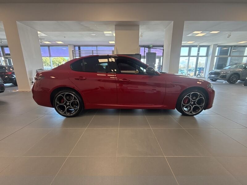 Alfa Romeo Giulia Giulia 2.0 t Competizione Q4 280cv auto- Gruppo Diba