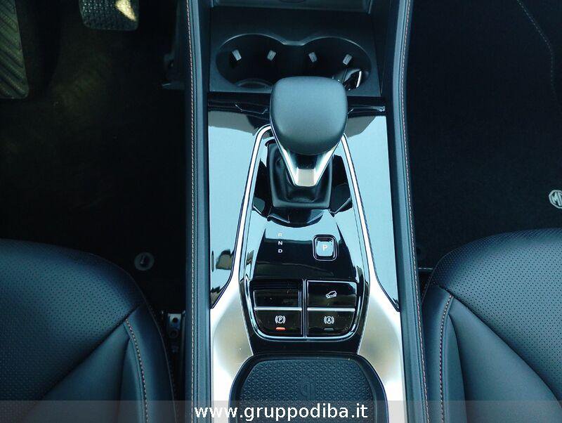 MG HS Nuova HS HEV Luxury Black- Gruppo Diba