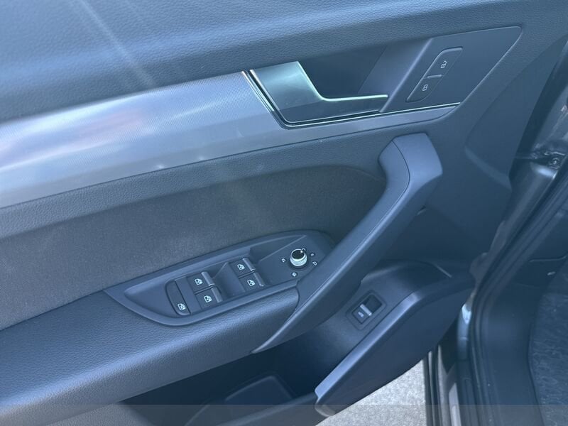 Audi Q5 Sportback Q5 Sportback 40 2.0 tdi mhev 12V S line quattro s-- Gruppo Diba