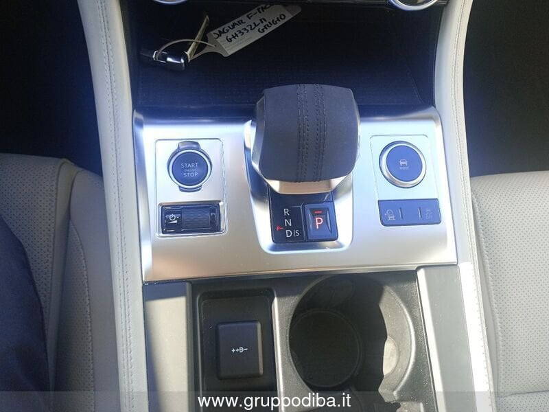 Jaguar F-Pace F-Pace 2.0d i4 mhev SE awd 163cv auto- Gruppo Diba
