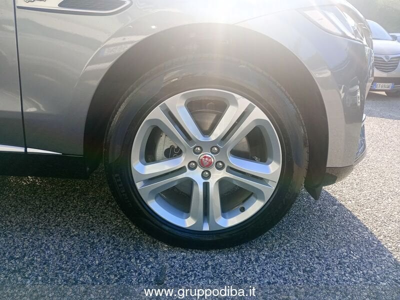 Jaguar F-Pace F-Pace 2.0d i4 mhev SE awd 163cv auto- Gruppo Diba