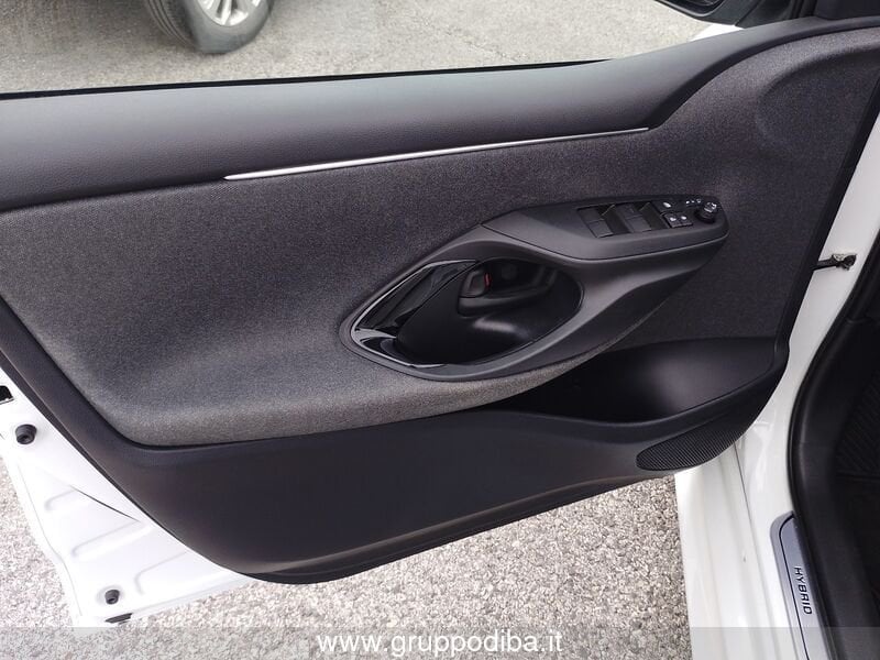 Toyota Yaris Yaris 1.5h Style- Gruppo Diba