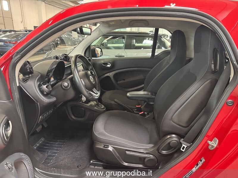 smart Fortwo Fortwo 1.0 Passion 71cv twinamic my18- Gruppo Diba