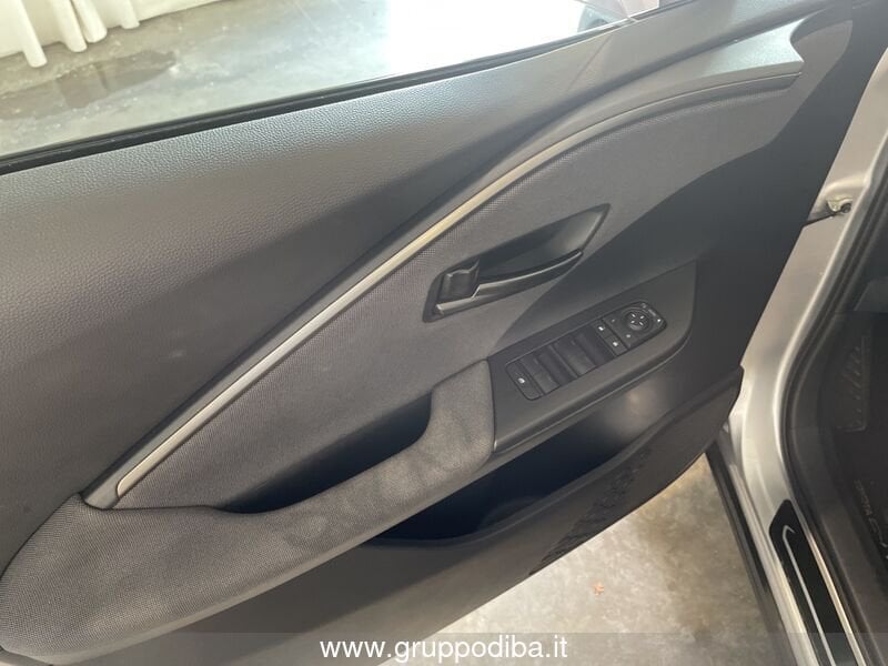 Toyota C-HR C-HR 1.8 hev Trend fwd e-cvt- Gruppo Diba