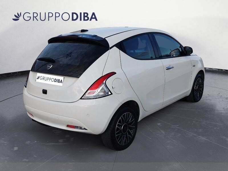 Lancia Ypsilon Ypsilon 1.0 firefly hybrid Platino s&s 70cv- Gruppo Diba