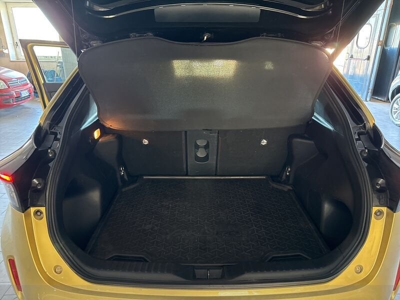 Toyota Yaris Cross Yaris Cross 1.5h Premiere awd-i 116cv e-cvt- Gruppo Diba