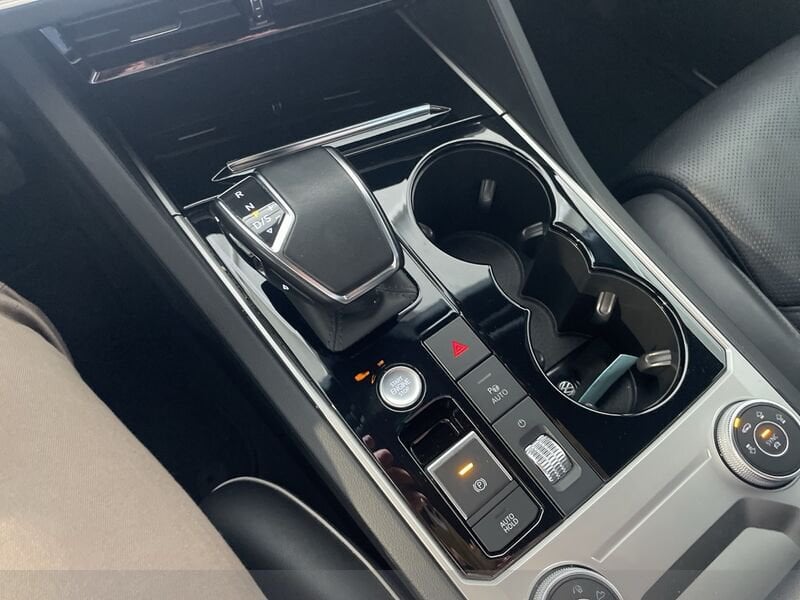 Volkswagen Touareg Touareg 3.0 V6 tdi Atmosphere R-Line Exterior Pack- Gruppo Diba