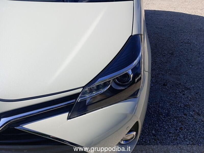 Toyota Yaris Yaris 5p 1.3 Lounge multidrive S- Gruppo Diba