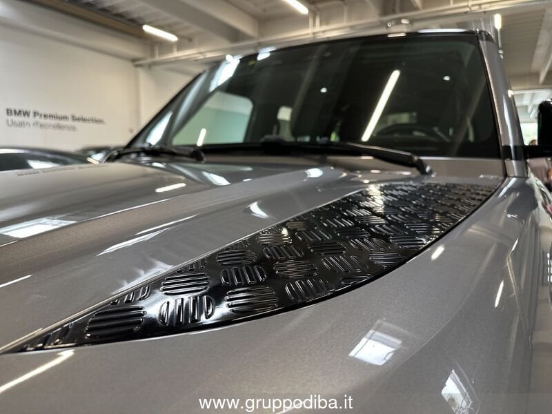 Land Rover Defender Defender 110 2.0d sd4 awd 200cv auto- Gruppo Diba