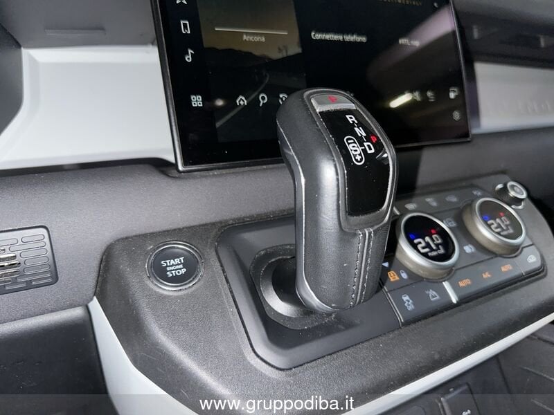 Land Rover Defender Defender 110 2.0d sd4 awd 200cv auto- Gruppo Diba