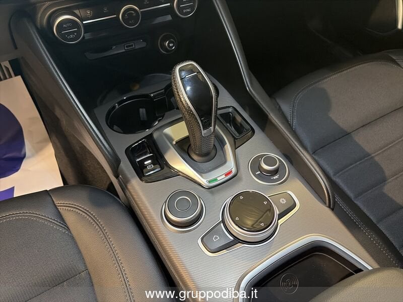 Alfa Romeo Giulia Giulia 2.2 t Sprint 190cv auto- Gruppo Diba