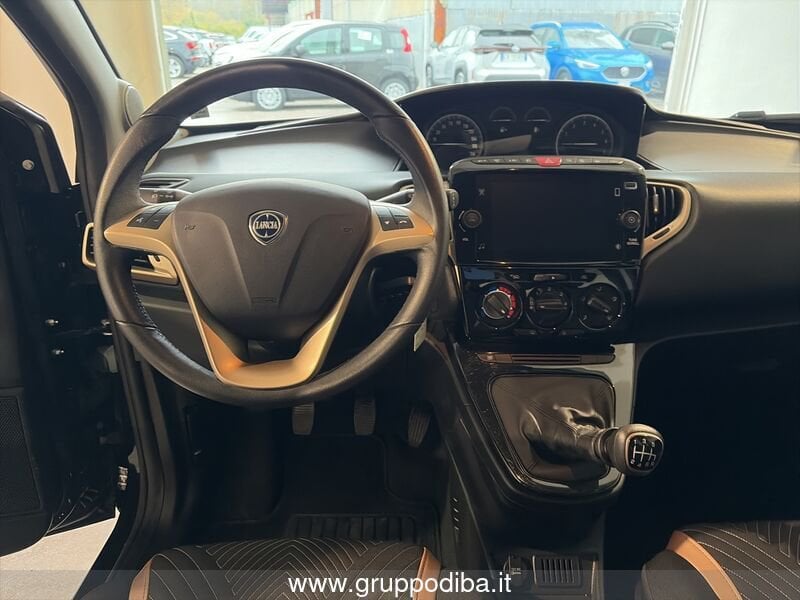 Lancia Ypsilon Ypsilon 1.0 firefly hybrid Alberta Ferretti s&s 70- Gruppo Diba