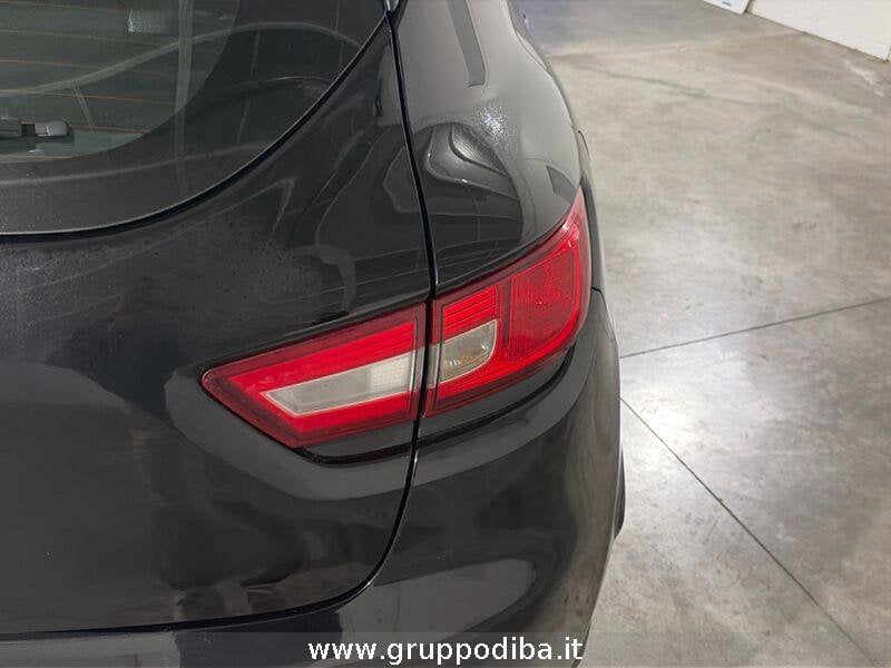 Renault Clio Clio 1.2 16v Intens 75cv- Gruppo Diba