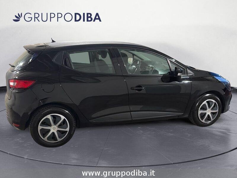 Renault Clio Clio 1.2 16v Intens 75cv- Gruppo Diba
