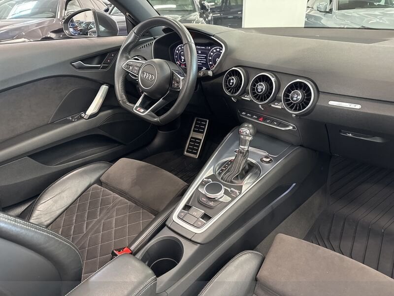 Audi TT Roadster TT Roadster 40 2.0 tfsi s-tronic- Gruppo Diba