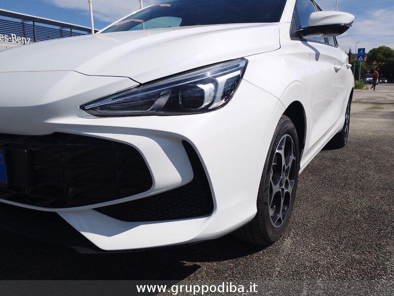 MG 3 MG3 1.5L HEV Deluxe WHITE my24.5- Gruppo Diba