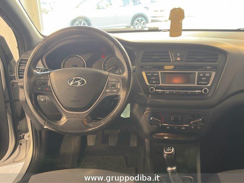 Hyundai i20 i20 5p 1.2 Blackline 84cv- Gruppo Diba