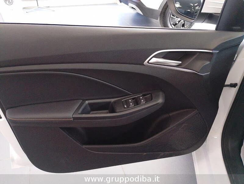 MG 3 MG3 Hybrid+ LUX MY25.5 WHITE- Gruppo Diba