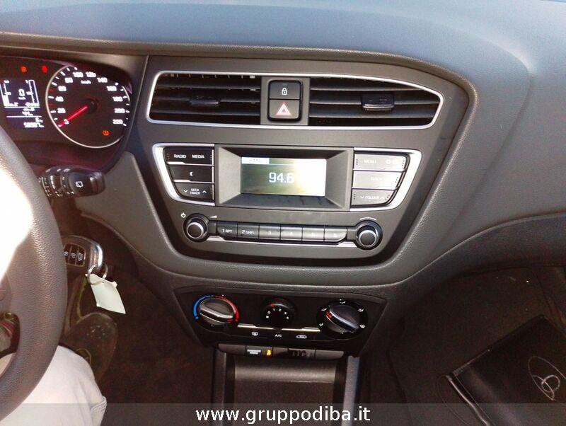 Hyundai i20 i20 5p 1.2 mpi Advanced 75cv- Gruppo Diba