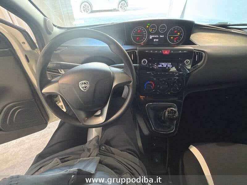 Lancia Ypsilon Ypsilon 1.2 8v Elefantino 69cv my14- Gruppo Diba
