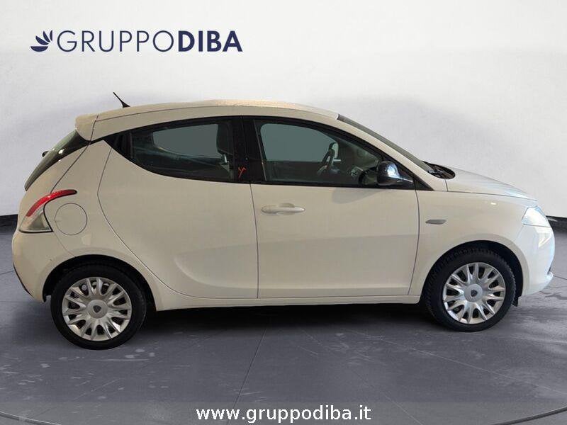 Lancia Ypsilon Ypsilon 1.2 8v Elefantino 69cv my14- Gruppo Diba