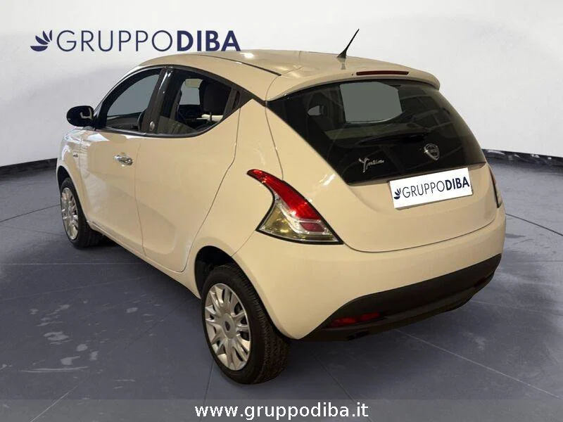 Lancia Ypsilon Ypsilon 0.9 t.air Elle ecochic metano 80cv- Gruppo Diba