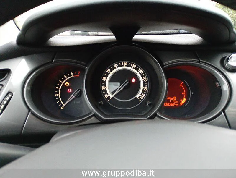 Citroen C3 C3 1.2 puretech (vti) Exclusive 82cv FL- Gruppo Diba