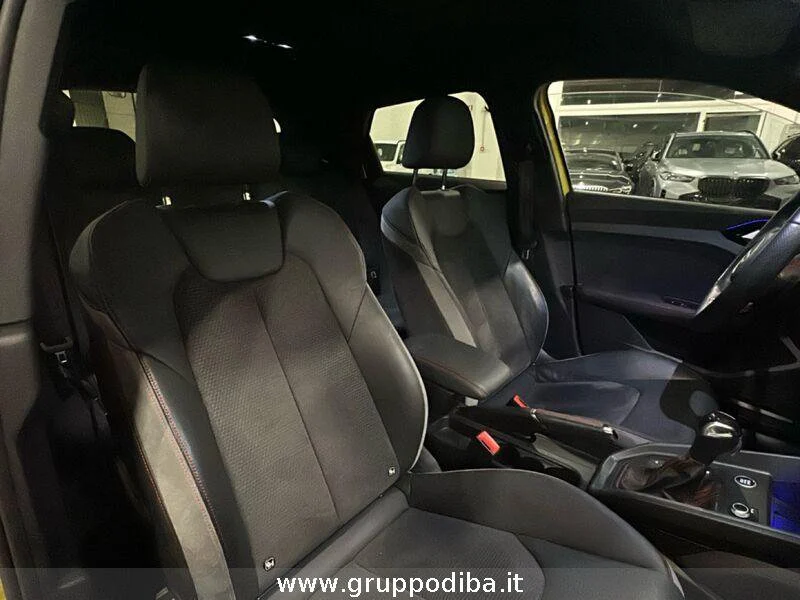 Audi A1 Sportback A1 Sportback 40 2.0 tfsi Identity Black 207cv s-tr- Gruppo Diba