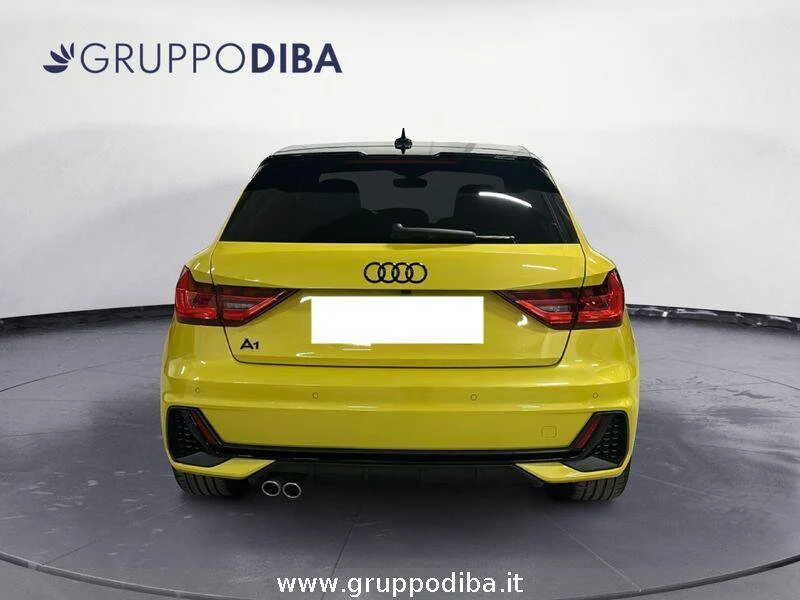 Audi A1 Sportback A1 Sportback 40 2.0 tfsi Identity Black 207cv s-tr- Gruppo Diba