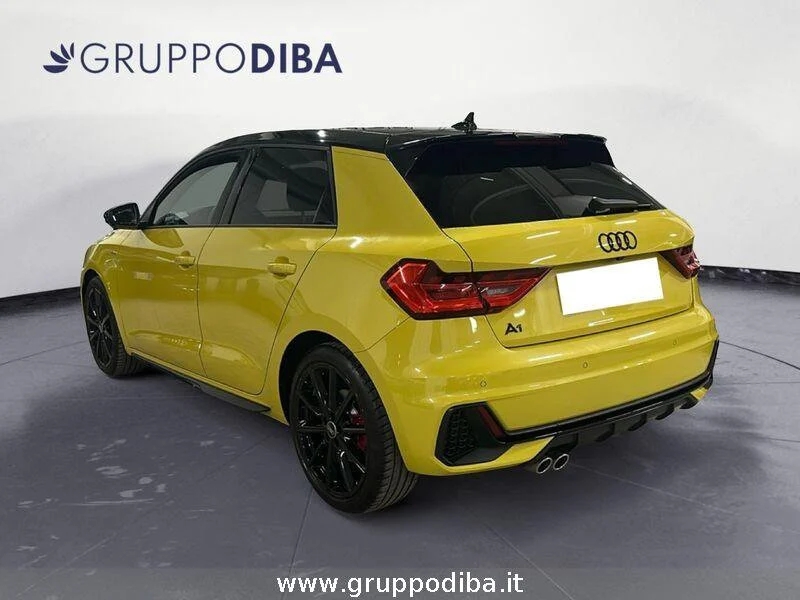 Audi A1 Sportback A1 Sportback 40 2.0 tfsi Identity Black 207cv s-tr- Gruppo Diba