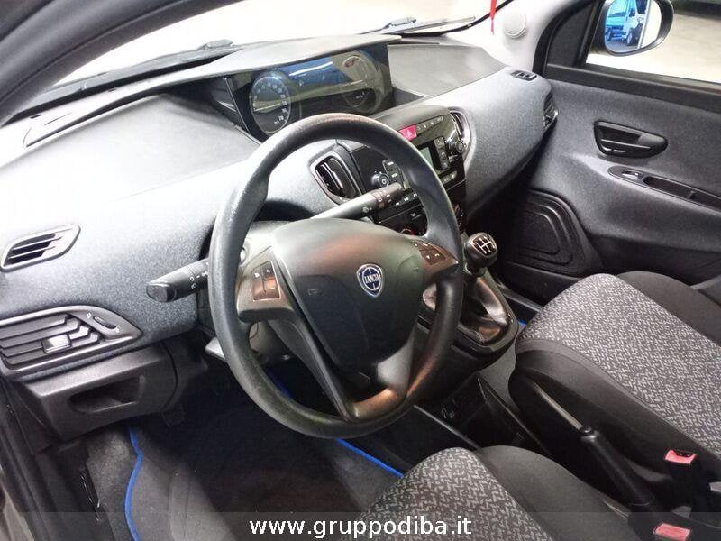 Lancia Ypsilon Ypsilon 0.9 t.air Silver ecochic metano 80cv- Gruppo Diba