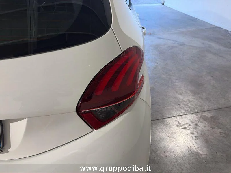 Peugeot 208 208 5p 1.5 bluehdi Allure s&s 100cv 5m- Gruppo Diba