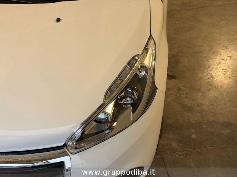Peugeot 208 208 5p 1.5 bluehdi Allure s&s 100cv 5m- Gruppo Diba