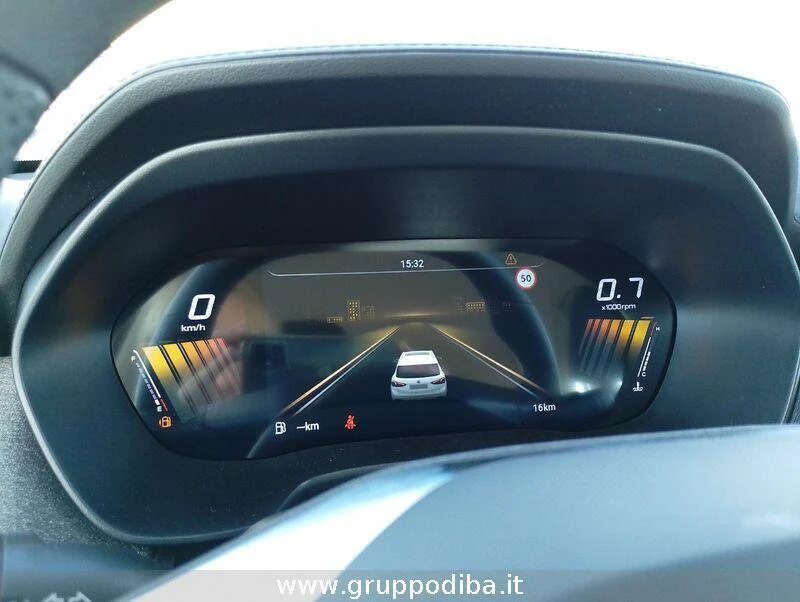 MG ZS 1.5L MT STD MY25.5 Cosmic Silver- Gruppo Diba