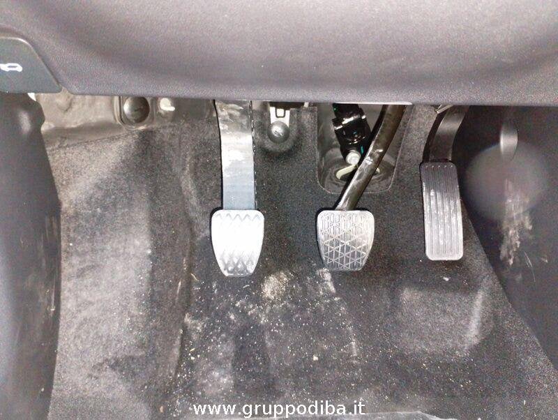 MG ZS 1.5L MT STD MY25.5 Cosmic Silver- Gruppo Diba