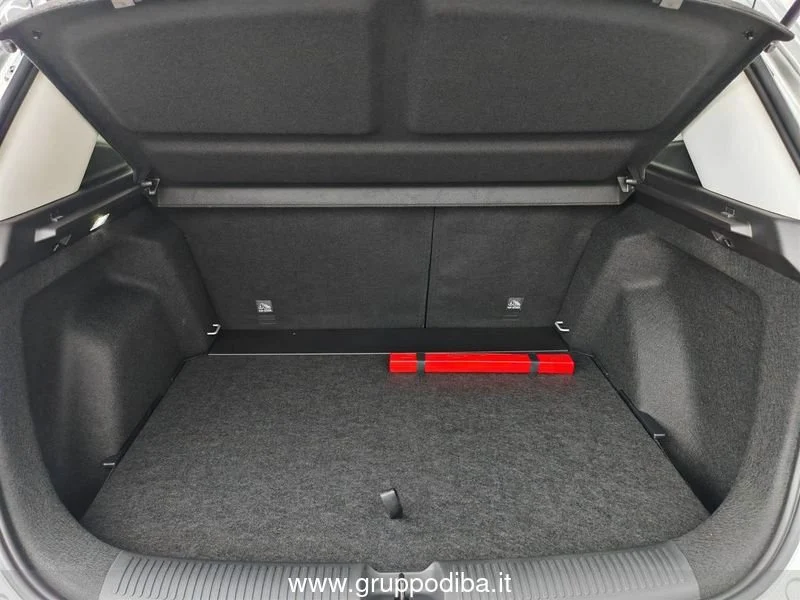 MG ZS 1.5L MT COM MY25.5 Cosmic Silver- Gruppo Diba