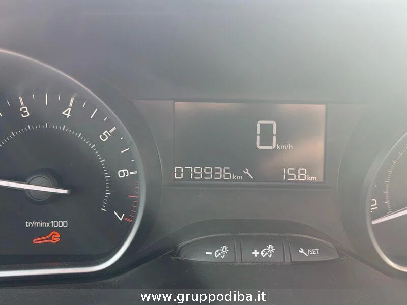 Peugeot 208 208 5p 1.2 puretech Active 82cv- Gruppo Diba