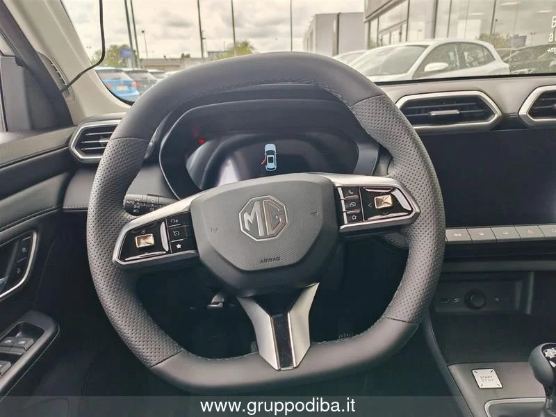 MG ZS 1.5L MT COM MY25.5 Cosmic Silver- Gruppo Diba