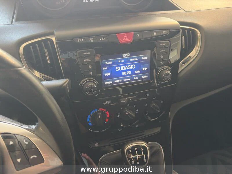 Lancia Ypsilon Ypsilon 1.2 Silver 69cv- Gruppo Diba