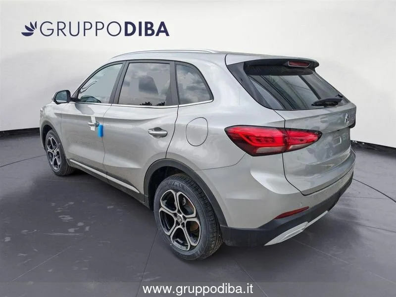 MG ZS 1.5L MT COM MY25.5 Cosmic Silver- Gruppo Diba