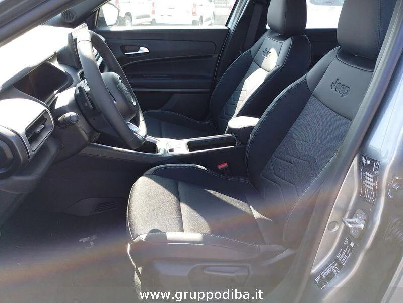 Jeep Avenger Avenger E-Hybrid Avenger Altitude 1.2 110cv Dct Mh- Gruppo Diba