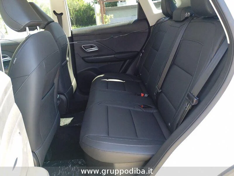 MG ZS 1.5L HEV LUX MY25.5 white- Gruppo Diba