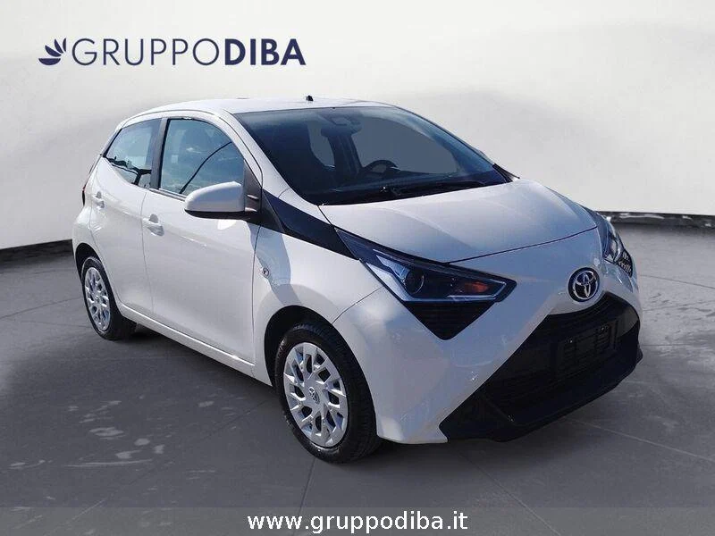 Toyota Aygo Aygo 5p 1.0 x-business 72cv- Gruppo Diba