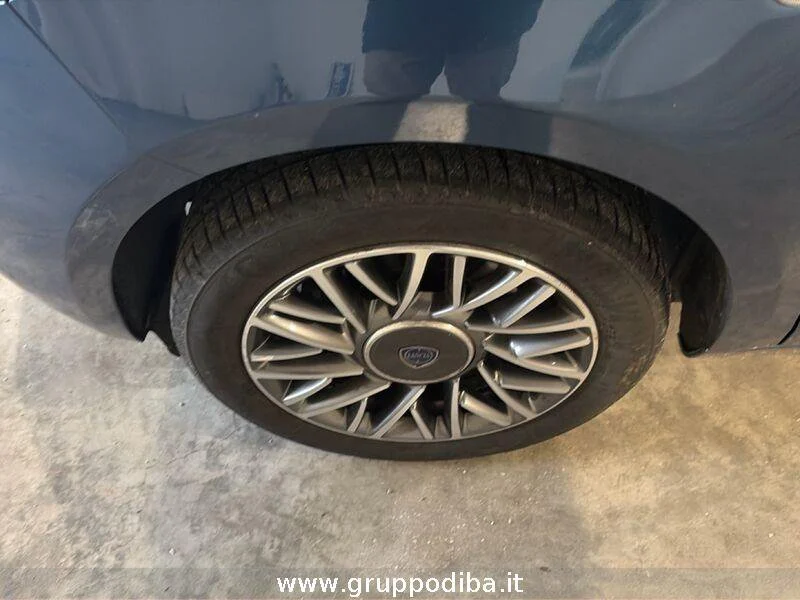 Lancia Ypsilon Ypsilon 1.0 firefly hybrid Gold Plus s&s 70cv 5p.t- Gruppo Diba